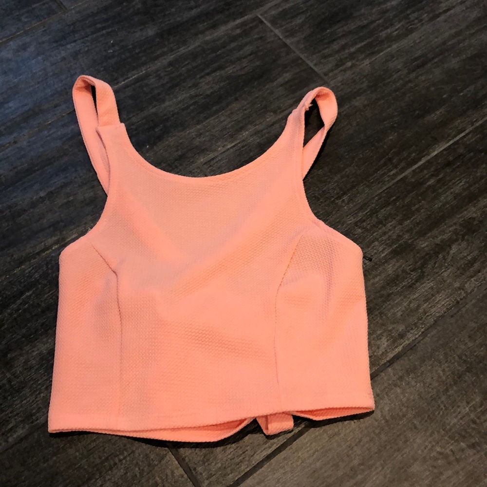A crop top